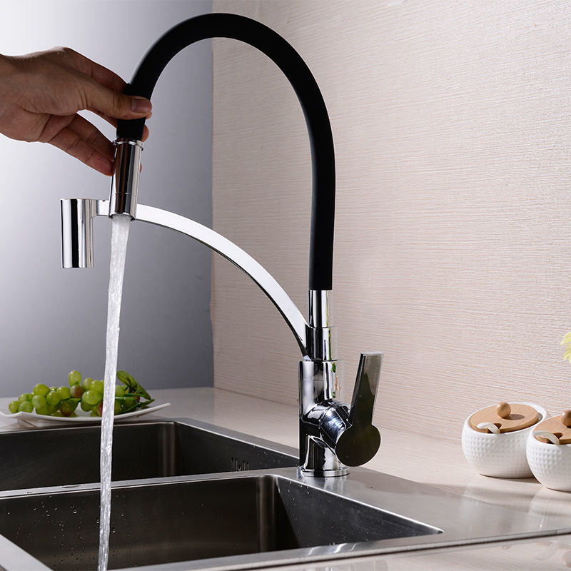 Mangueira colorida flexível quente e fria da torneira da cozinha do punho de alavanca de Chrome
